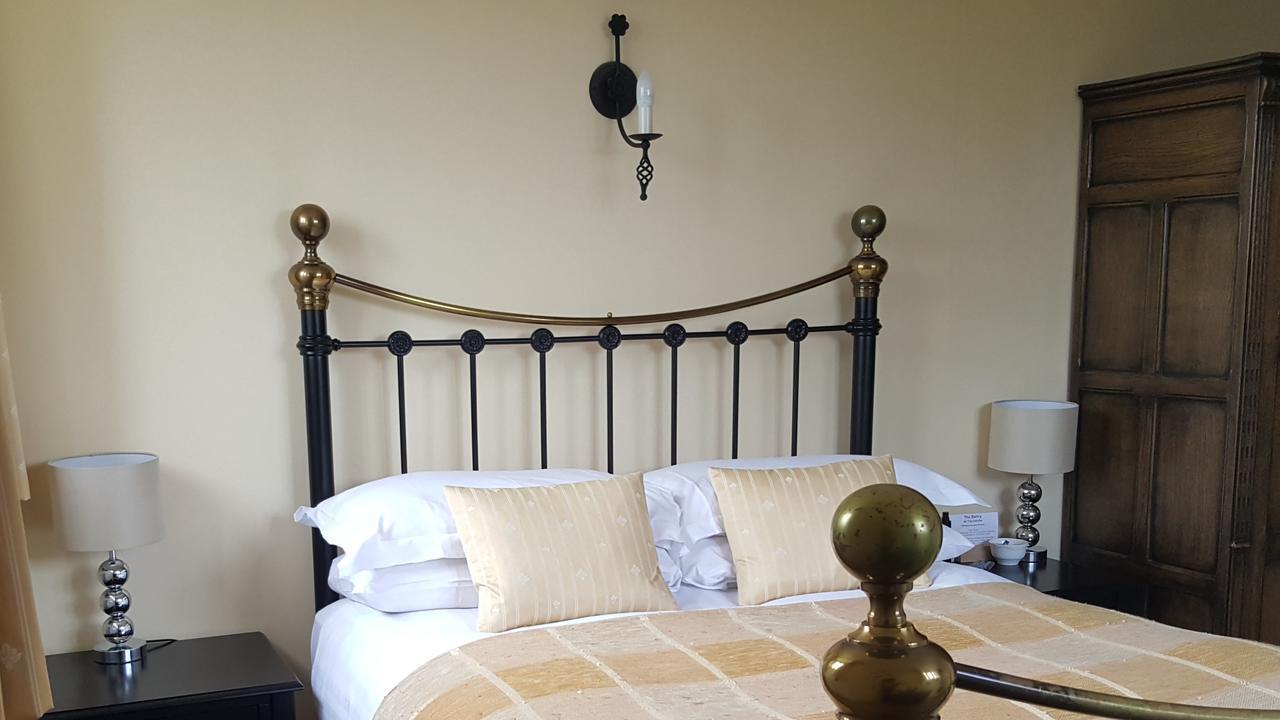Bed and Breakfast The Belfry At Yarcombe Экстерьер фото
